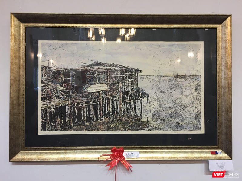 "Tình yêu với biển" - Giải C - Nguyễn Ngọc Vinh "Tình yêu với biển" - Giải C - Nguyễn Ngọc Vinh