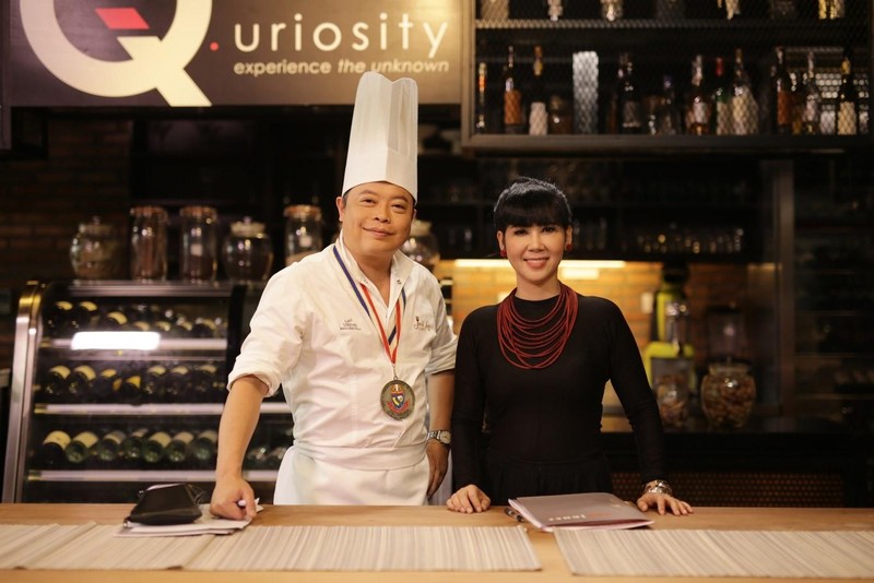 Jack Lee - đầu bếp của các ngôi sao tại kinh đô điện ảnh thế giới Hollywood và đầu bếp Trịnh Diễm Vy Jack Lee - đầu bếp của các ngôi sao tại kinh đô điện ảnh thế giới Hollywood và đầu bếp Trịnh Diễm Vy