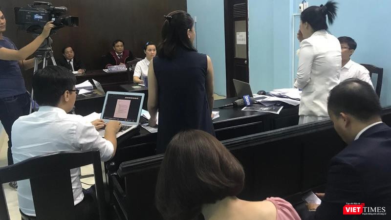 Bệnh viện FV kiện bệnh nhân nói sai sự thật, bệnh nhân bị hỏng thai phản tố