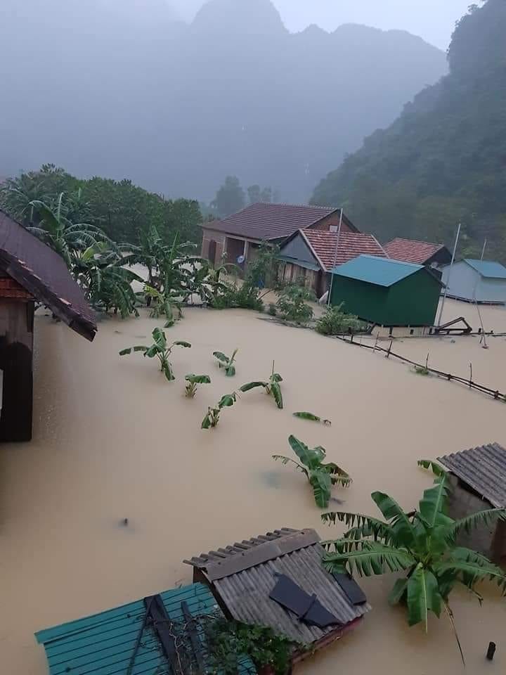 Nhà phao phát huy hiệu quả trong lũ 