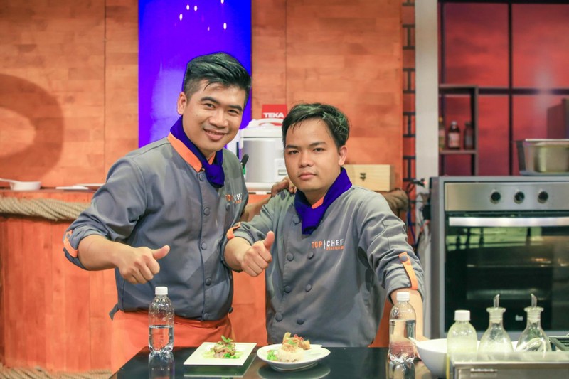 Hoàng Sin - Nhật Trường Hoàng Sin - Nhật Trường