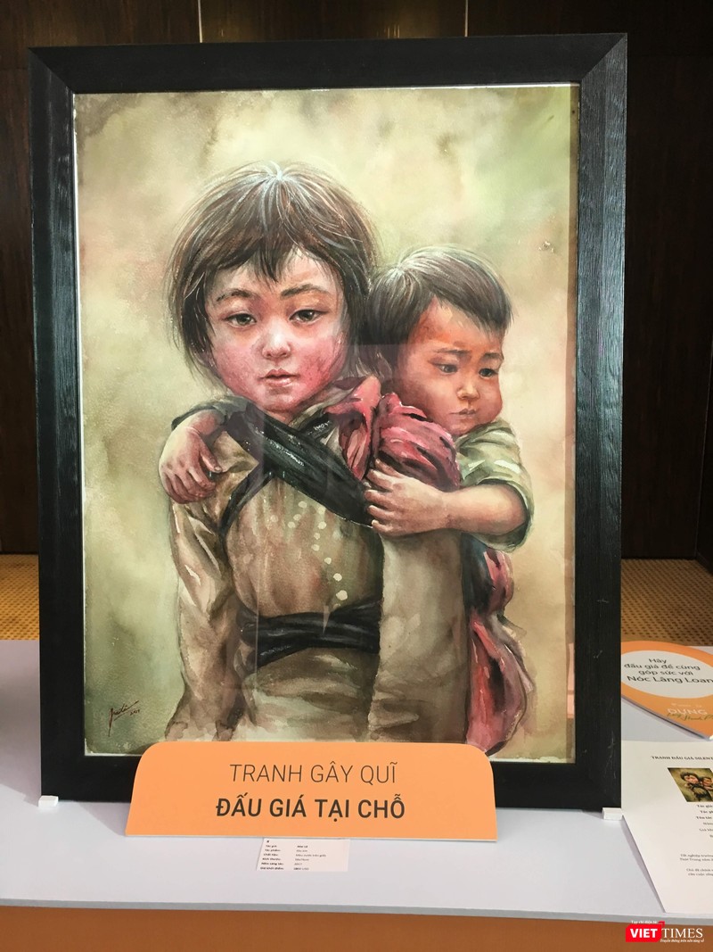 "Địu em" (Mai Lê) giá khởi điểm 1.000 USD