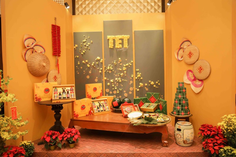 Gian hàng Miền Nam tại Lễ hội Tết Việt Gian hàng Miền Nam tại Lễ hội Tết Việt