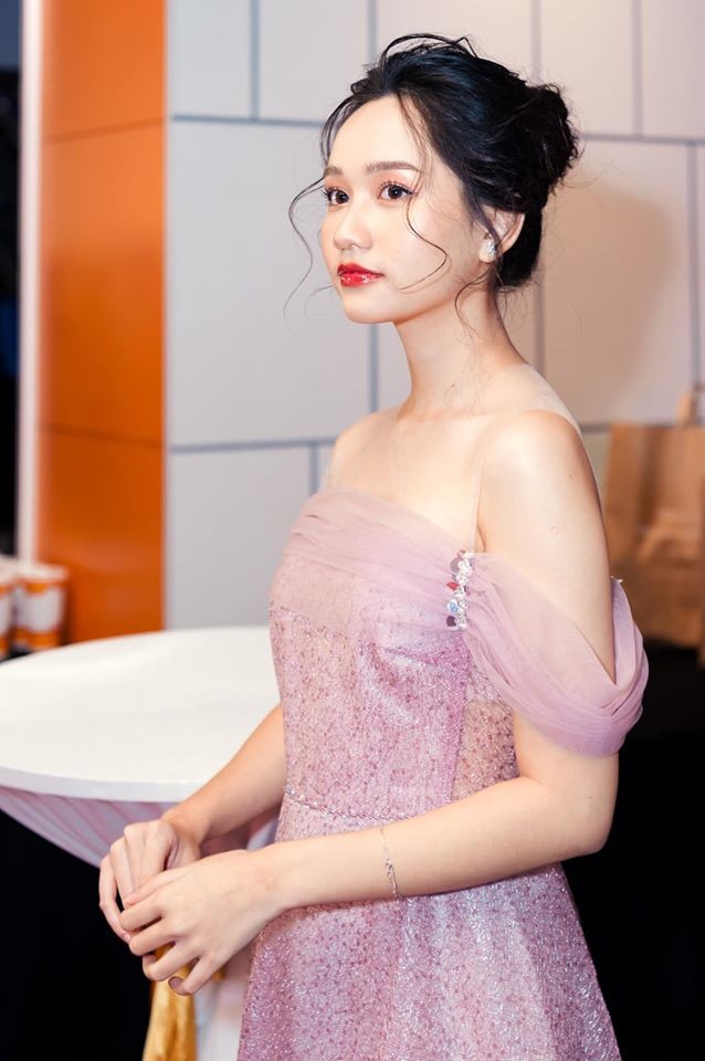 Cô diễn viên trẻ đã có những dự án mới Cô diễn viên trẻ đã có những dự án mới