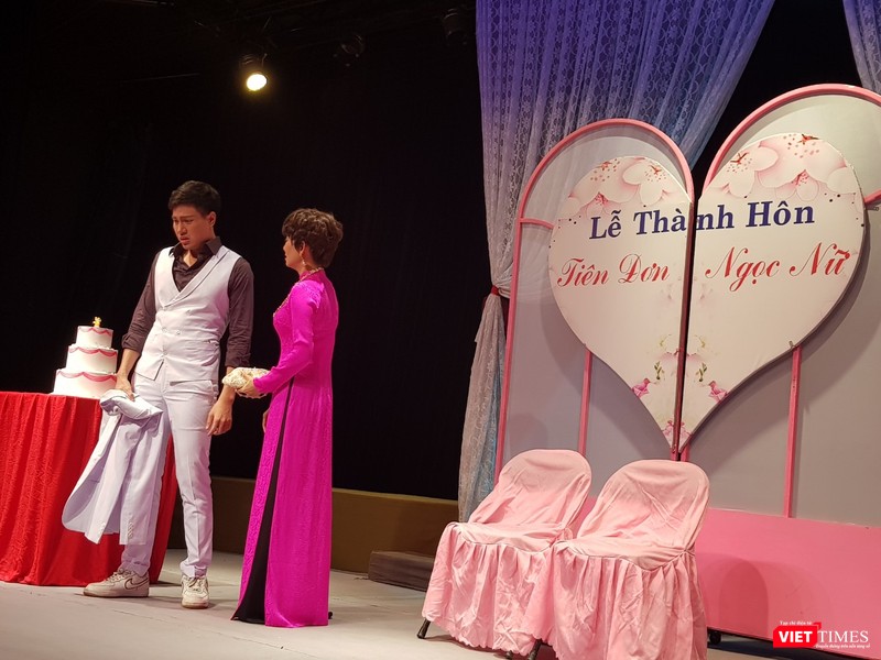 NSƯT Mỹ Uyên trong vai mẹ chồng ép con trai giả cưới để... tìm kiếm đầu tư, mong thoát cảnh phá sản  