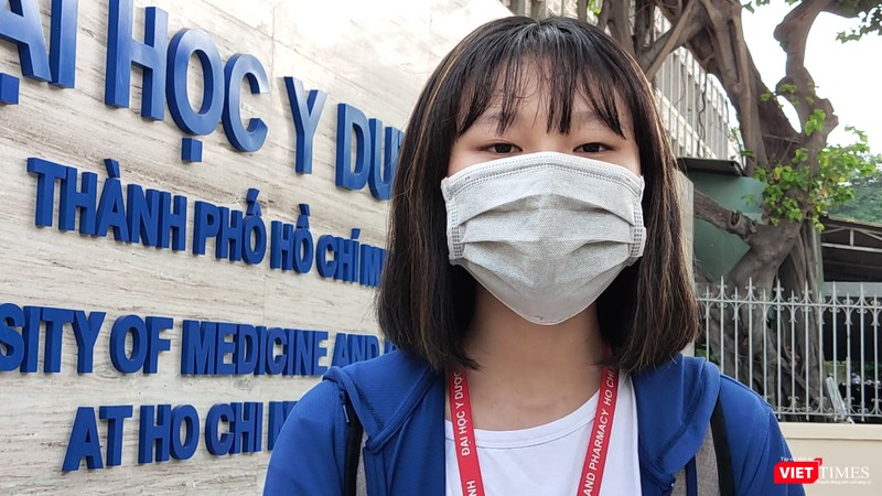 Trần Phương Ngọc, SV năm thứ nhất Khoa Điều dưỡng Kỹ thuật y học (Ảnh: Hòa Bình)