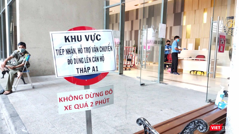 Khu vực giao nhận đồ 