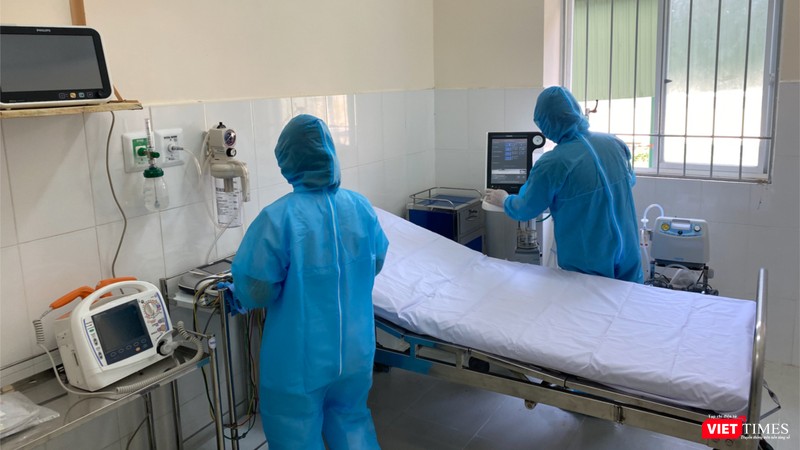 Phòng cấp cứu người bệnh nặng tại BV chuyên chữa COVID-19 ở Cần Giờ là phòng cách ly đặc biệt, có cửa sổ thoáng khí (Ảnh: Sở Y tế TP.HCM) 