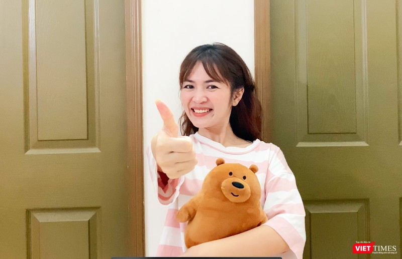 Tác giả, nữ ca sĩ Nguyễn Duyên Quỳnh đang tự cách ly tại nhà