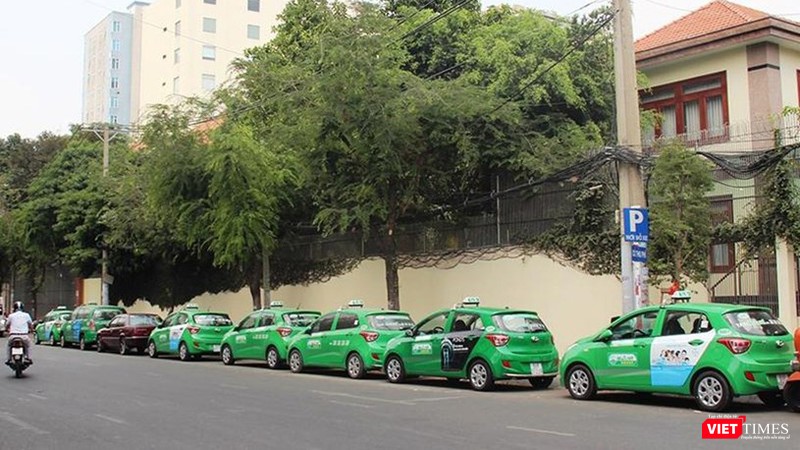 Taxi Mai Linh chung tay với TP.HCM cung cấp 200 xe để kịp thời hỗ trợ người dân di chuyển khi thật sự cần thiết trong thời gian tạm ngưng các phương tiện xe buýt công cộng, xe hợp đồng (Ảnh: ML)