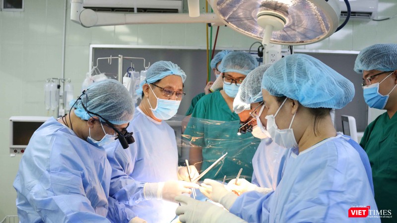 Mỗi ca ghép tim đều vô cùng căng thẳng (Ảnh: BVCR) Mỗi ca ghép tim đều vô cùng căng thẳng (Ảnh: BVCR)