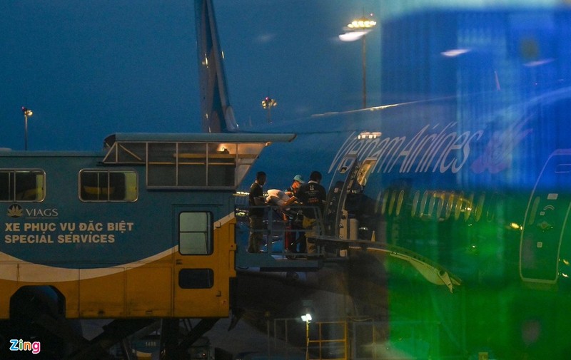 Chiếc máy bay đưa nam phi công về nước là loại hiện đại nhất và có kích thước lớn nhất được khai thác tại Việt Nam hiện nay. (Ảnh: Zing)