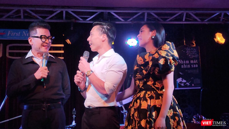 MC Thanh Bạch, diễn viên xiếc Quốc Nghiệp và ca sĩ Ngọc Mai tại buổi ra mắt cuốn sách 