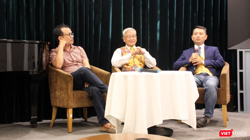 Triển lãm trực tuyến “Xuôi dòng sông Thu” để Gieo Nhà Gặt Nhà