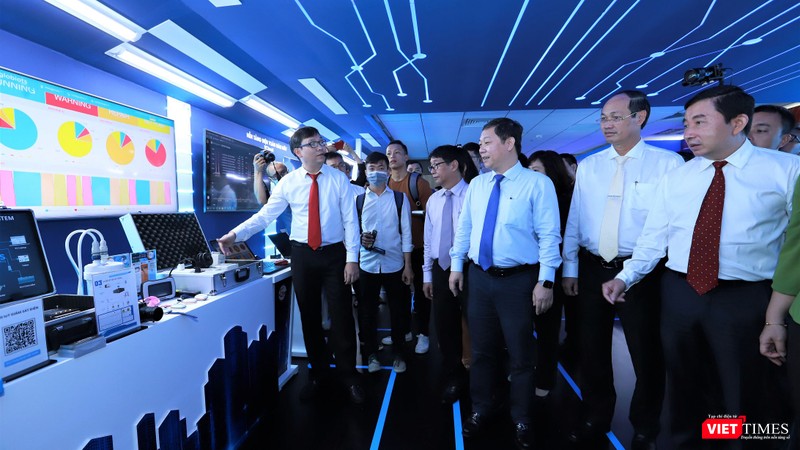 Không gian sáng tạo và trải nghiệm chuyển đổi số TP.HCM (mở cửa từ ngày 12/10/2020 đến ngày 12/11/2020) - Ảnh: VT