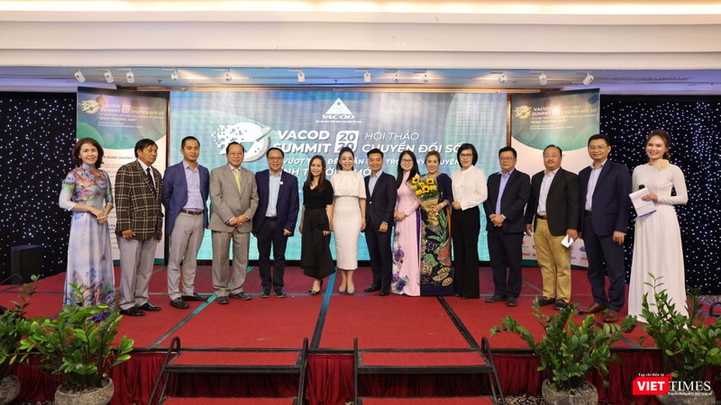 Hội thảo “Chuyển đổi số” từ vượt trội đến dẫn đầu trong kỷ nguyên “bình thường mới” của VACOD (Ảnh: HB)