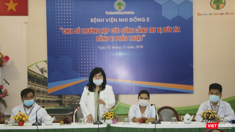 BS.CKII Lê Thị Minh Hồng, Phó giám đốc BV Nhi Đồng 2 phát biểu tại buổi họp báo sáng 2/12 - Ảnh: Hải Linh