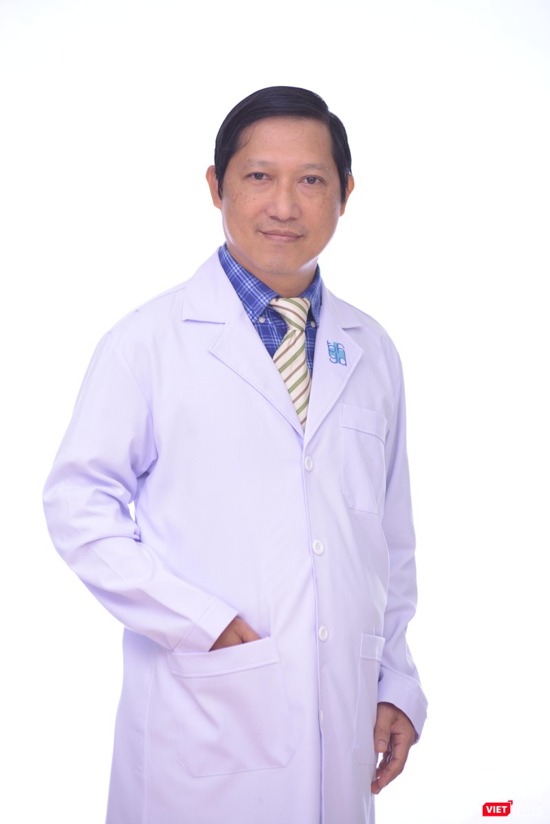 BS Lê Văn Tuấn - Trưởng bộ môn Thần kinh, ĐH Y Dược TP.HCM, Phó trưởng khoa Nội – Thần kinh (BV Chợ Rẫy) - Ảnh: TB