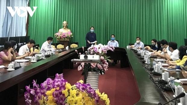 Ban Chỉ đạo phòng, chống dịch bệnh COVID-19 tỉnh Vĩnh Long tổ chức họp khẩn để bàn giải pháp triển khai công tác phòng, chống dịch COVID-19 (Ảnh: VOV)