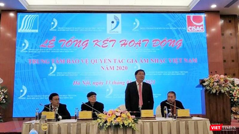 Nhạc sĩ Đinh Trung Cẩn - Tổng Giám đốc VCPMC phát biểu tại Lễ tổng kết năm 2020 (Ảnh: Bảo Châu)
