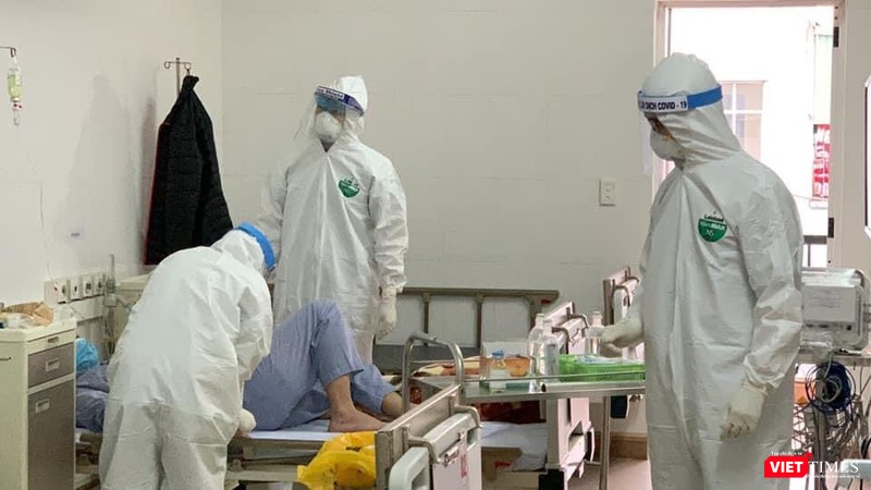 Điều trị cho bệnh nhân COVID-19 tại Bệnh viện Dã chiến Hải Dương