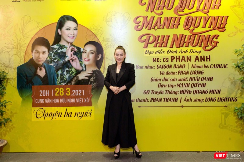 Ca sĩ Phi Nhung gần đây tiến hành nhiều hoạt động thiện nguyện Ca sĩ Phi Nhung gần đây tiến hành nhiều hoạt động thiện nguyện