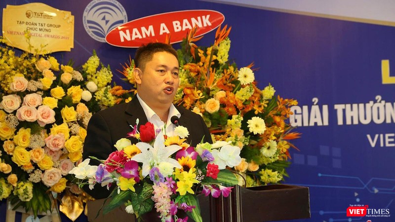 Ông Vũ Tuấn Anh – Phó Tổng Giám đốc Dr SME phát biểu Ông Vũ Tuấn Anh – Phó Tổng Giám đốc Dr SME phát biểu