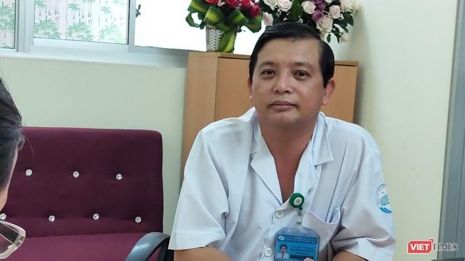 Bác sĩ Nguyễn Thanh Phong - Trưởng Khoa Nhiễm D (BV Bệnh Nhiệt đới TP.HCM) - Ảnh: Hoà Bình