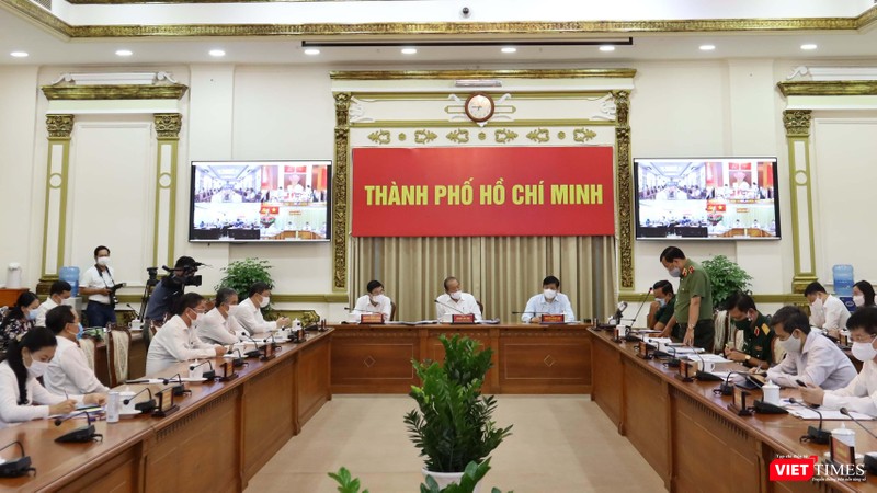 TP.HCM họp Ban Chỉ đạo phòng, chống COVID-19, xác định tinh thần bình tĩnh chuẩn bị phương án ứng phó với tình huống có 5.000 ca nhiễm (Ảnh: TTBC) 