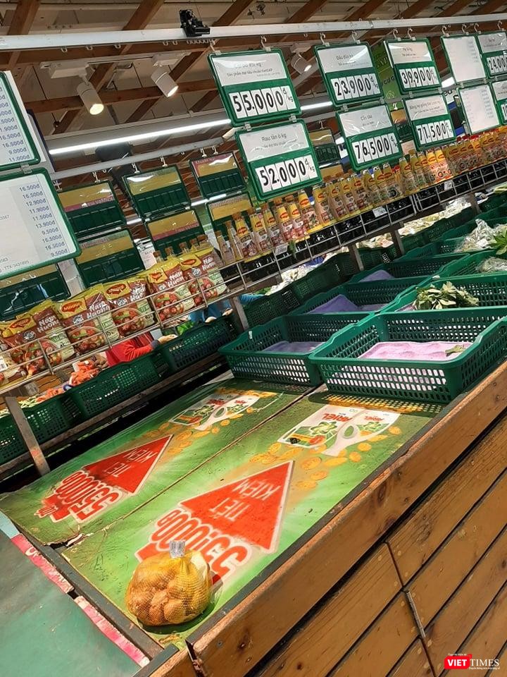 Co.opmart Nguyễn Kiệm, quận Phú Nhuận thường xuyên hết hàng buổi chiều Co.opmart Nguyễn Kiệm, quận Phú Nhuận thường xuyên hết hàng buổi chiều