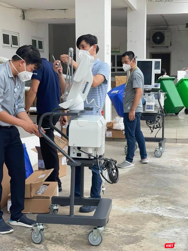 Trung tâm hồi sức COVID-19 này đặt tại Bệnh viện Quốc tế Thành phố Trung tâm hồi sức COVID-19 này đặt tại Bệnh viện Quốc tế Thành phố