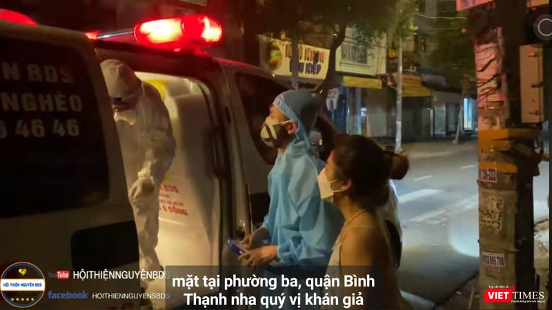 Xe cấp cứu cộng đồng của nhóm thiện nguyện BĐS đi cứu F0