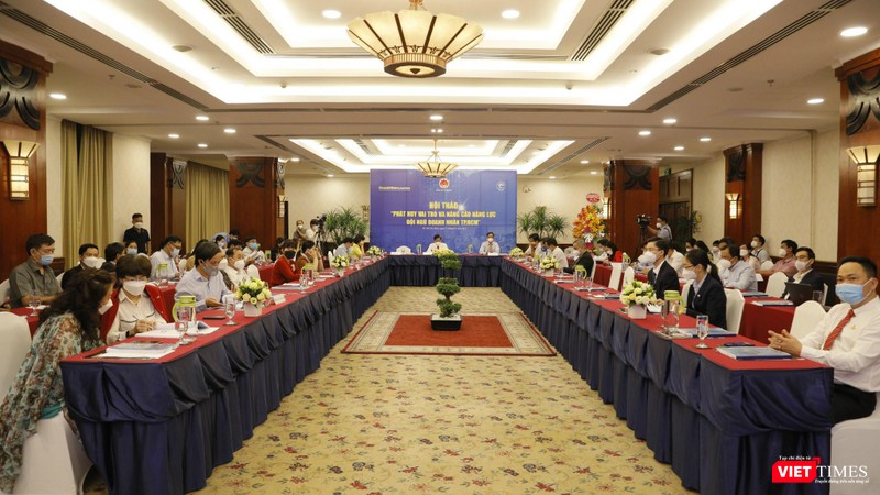 Toàn cảnh Hội thảo “Phát huy vai trò và nâng cao năng lực đội ngũ doanh nhân TP.HCM”