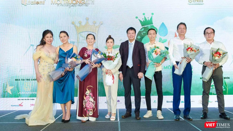 Cuộc thi “Hoa hậu Môi trường Việt Nam" được tổ chức với mong muốn góp phần thức tỉnh ý thức và lan truyền tình yêu, thông điệp bảo vệ môi trường đến với cộng đồng, xã hội. Cuộc thi “Hoa hậu Môi trường Việt Nam" được tổ chức với mong muốn góp phần thức tỉnh ý thức và lan truyền tình yêu, thông điệp bảo vệ môi trường đến với cộng đồng, xã hội.