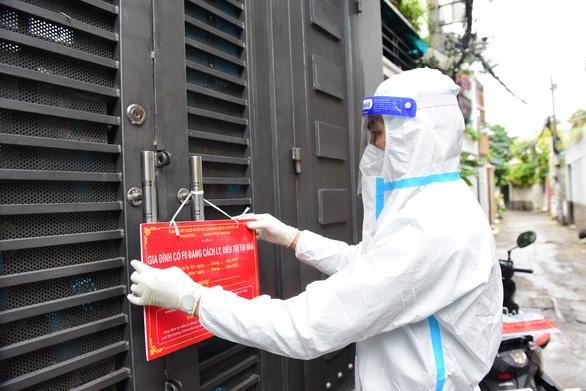 TP.HCM đã trải qua giai đoạn đỉnh dịch với nhiều gia đình có F0 cách ly, điều trị tại nhà