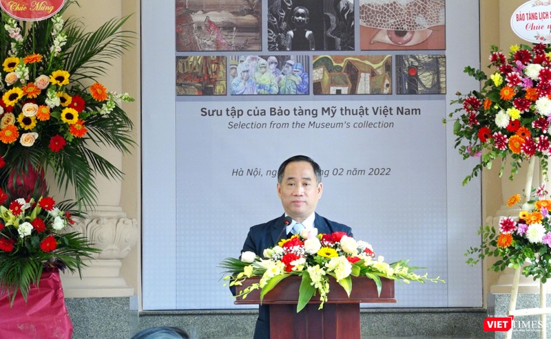 TS. Nguyễn Anh Minh - Giám đốc Bảo tàng Mỹ thuật Việt Nam - phát biểu trong lễ khai mạc