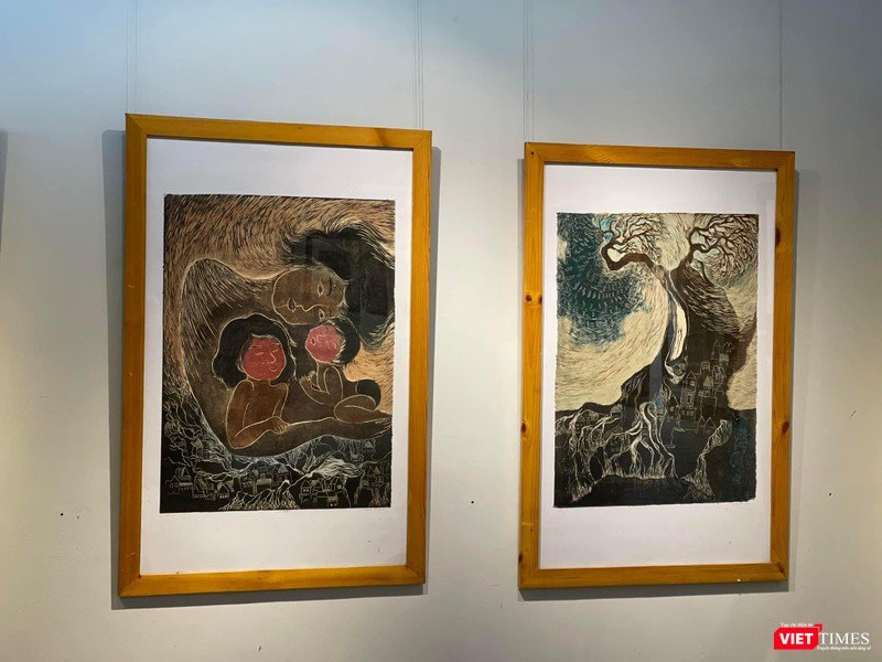 Tranh khắc của họa sĩ Nguyễn Khuyên