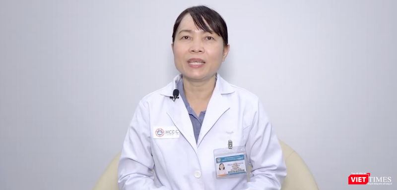 Ths.BS Phạm Ngọc Oanh đưa lời khuyên chi tiết về cách chăm sóc người bệnh sốt xuất huyết