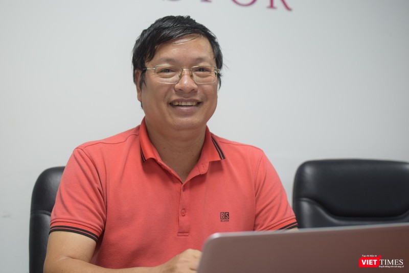 Ông Trần Quý - Viện trưởng Viện Kinh tế số Việt Nam phân tích về những thuận lợi và khó khăn của chặng đường mục tiêu đến 2030 - Ảnh: Hòa Bình