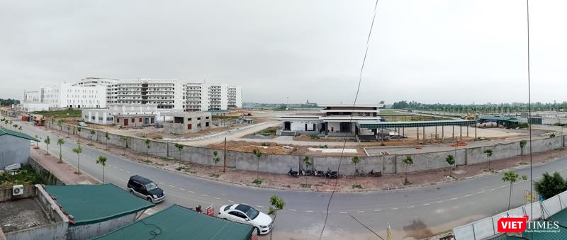 Một khu vực của BV chưa hoàn thành.