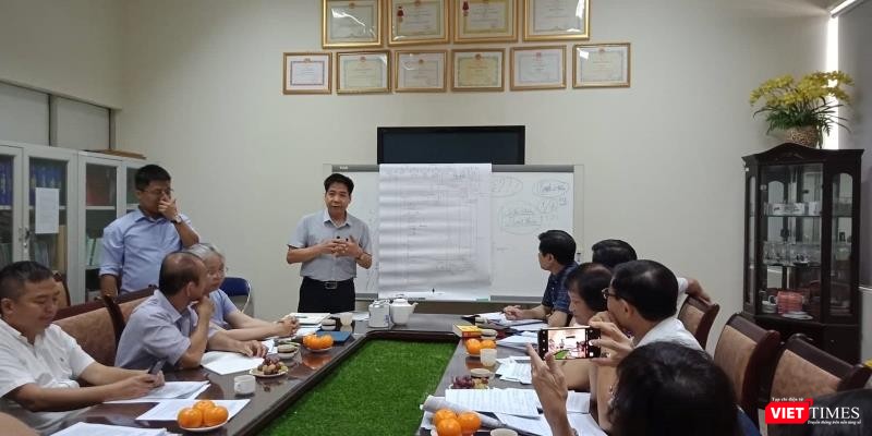 Chuyên gia về trang thiết bị, công trình y tế giải thích về hệ thống RO Chuyên gia về trang thiết bị, công trình y tế giải thích về hệ thống RO