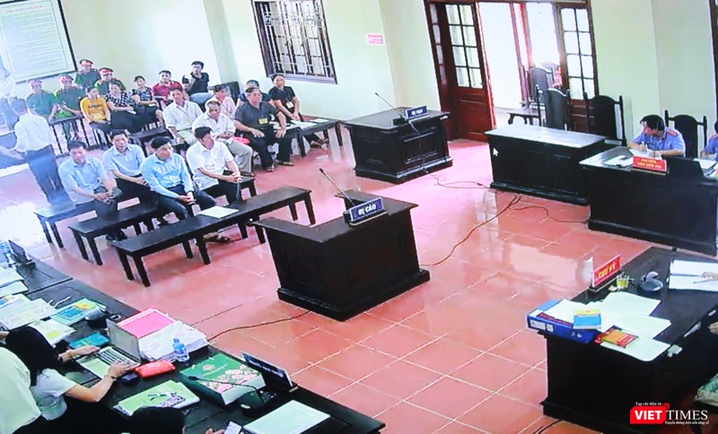 Phiên phúc thẩm xét đơn kháng cáo của Hoàng Công Lương và 4 bị cáo tại Hòa Bình tháng 6/2019 Phiên phúc thẩm xét đơn kháng cáo của Hoàng Công Lương và 4 bị cáo tại Hòa Bình tháng 6/2019