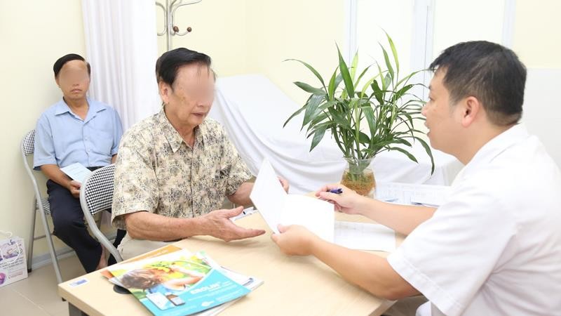 Miễn phí khám và tư vấn bệnh sỏi mật tại Bệnh viện Hữu nghị Việt Đức