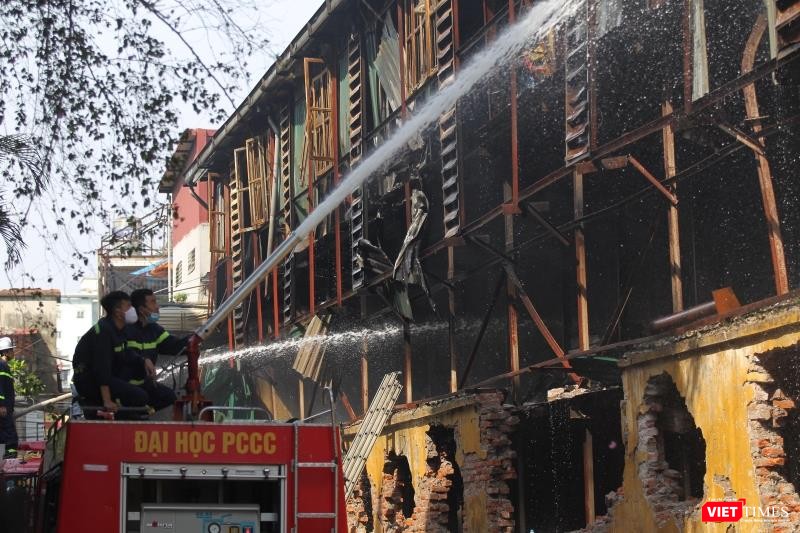 Vụ cháy tại Công ty Cổ phần Bóng đèn phích nước Rạng Đông làm thiệt hại khoảng 150 tỷ đồng. 