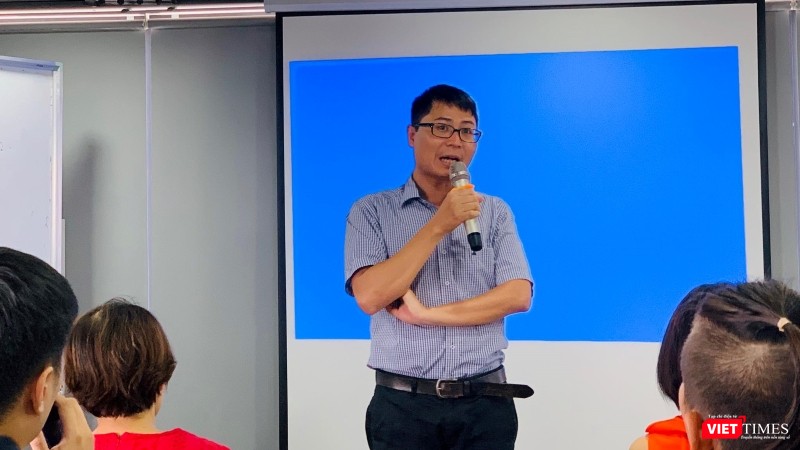 Chuyên gia Nguyễn Quang Đồng chia sẻ tại buổi tọa đàm