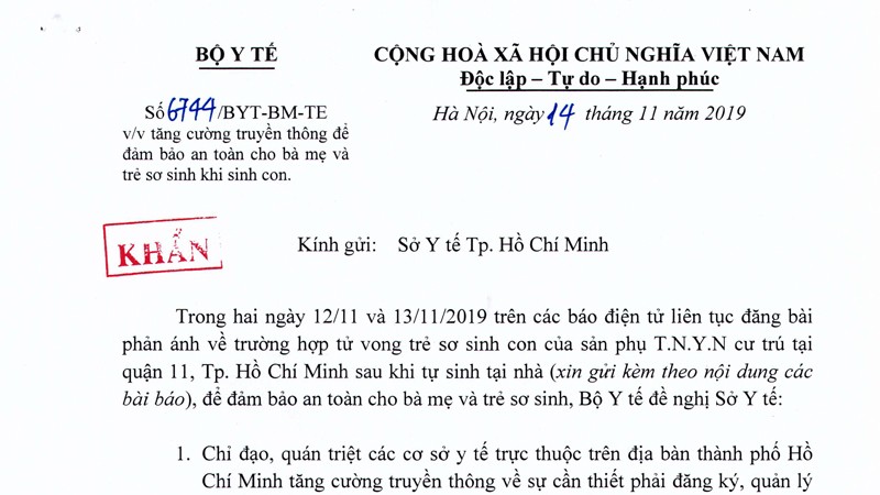 "Sinh con thuận tự nhiên" không có hỗ trợ y tế là phản khoa học