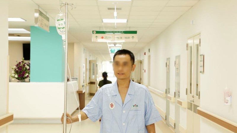 Ông H. hồi phục sức khỏe sau khi mổ.