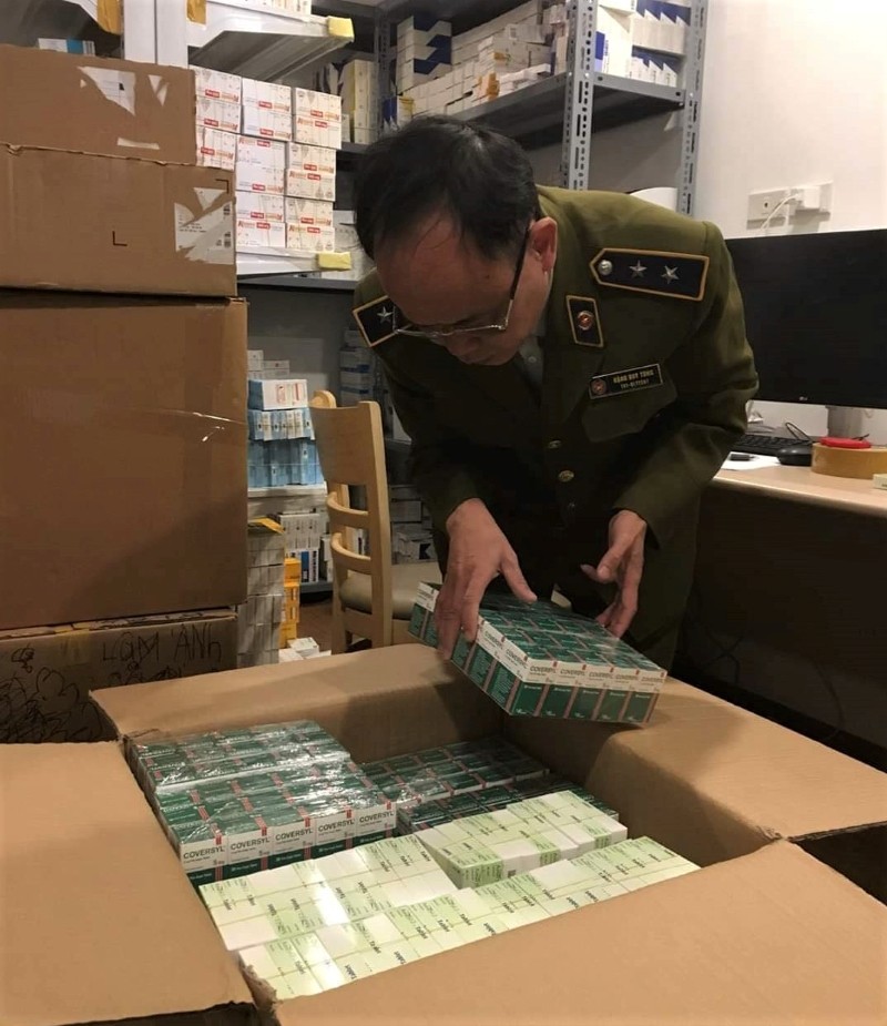 Hà Nội: Phát hiện lô tân dược không chứng từ trị giá hơn 1,7 tỷ đồng