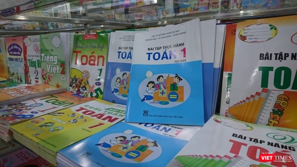 TS. Nguyễn Sĩ Dũng: “Các chuẩn mực của đạo đức công vụ không cho phép Sở GD&ĐT nhận tiền của NXBGDVN“