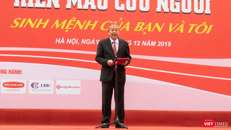 Phó Thủ tướng Thường trực Chính phủ Trương Hòa Bình phát biểu tại Chương trình Chủ nhật Đỏ